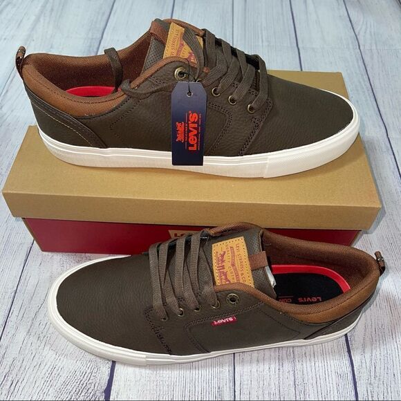 Levi’s Alpine Stacked Sneakers - Picture 1 of 6